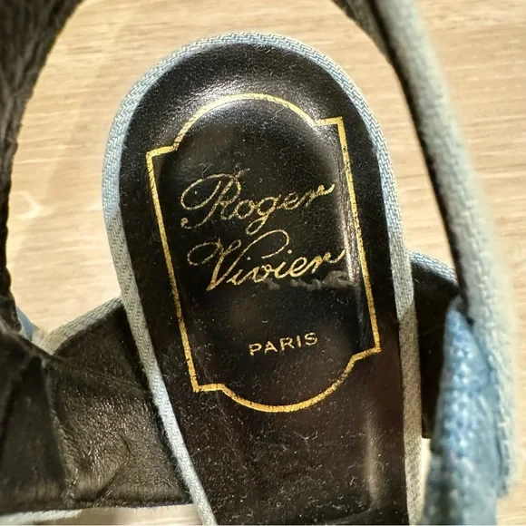 Roger Vivier Denim Floral Wedge Platform Sandals - Picture 9 of 11